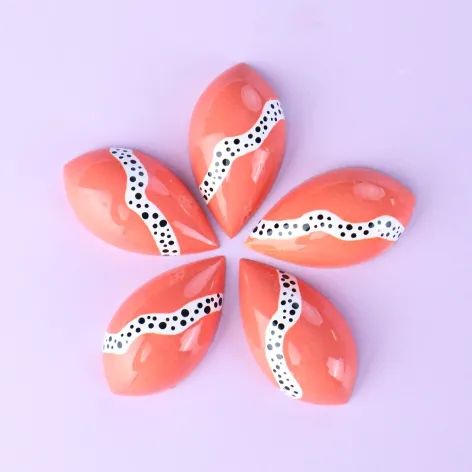Teardrop shape praline mould.webp